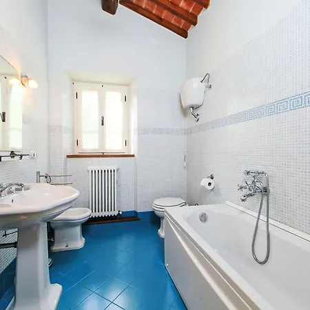 Sunshine By Interhome * コルトーナ