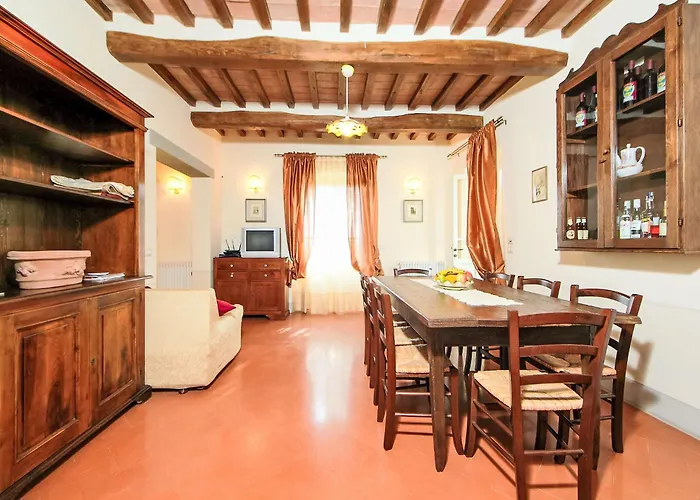 Sunshine By Interhome * Cortona